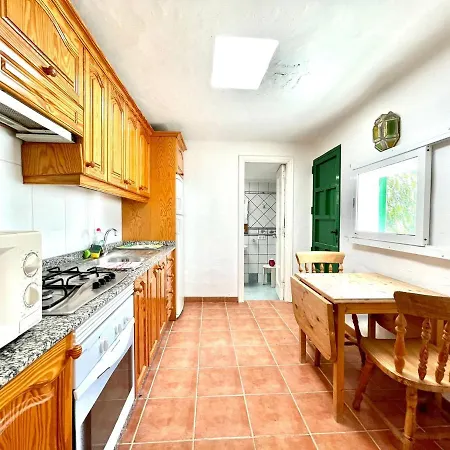 Apartamento D Con Wifi, Piscina Y Vista Espectacular * Uga