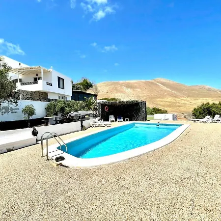 Appartamento Apartamento D Con Wifi, Piscina Y Vista Espectacular Uga